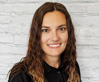 Image of Dr. Dani Mrozek